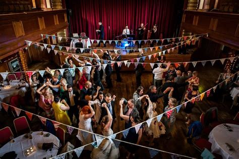 What Is Scottish Ceilidh? (History of Ceilidh Dancing & Music)