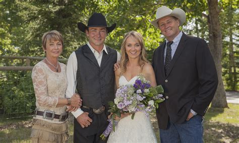 Heartland actress Amber Marshall's rustic ranch wedding | Amber ...