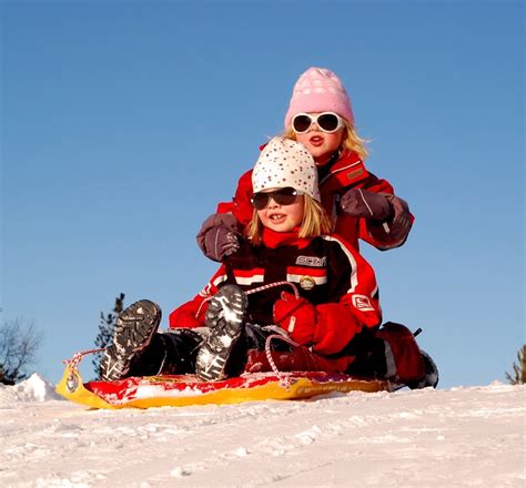 Where To Toboggan With Your Family in Castlegar - Destination Castlegar