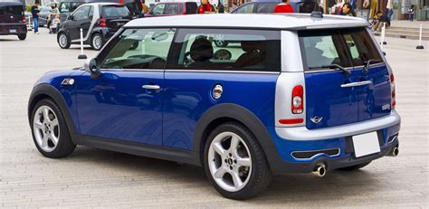 File:MINI Cooper S Clubman 02.JPG - Wikimedia Commons