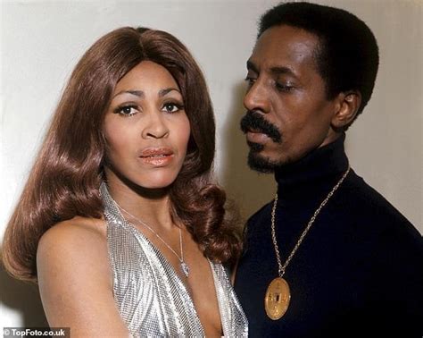 Tina and Ike 1975 : r/OldSchoolCool