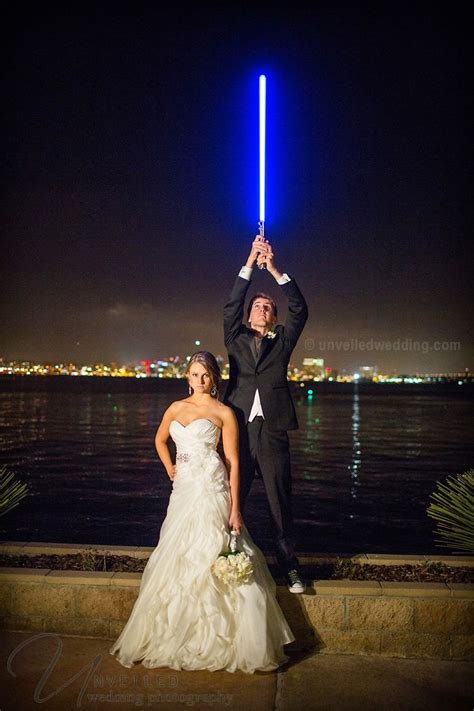 This Couple Had A Star Wars-Themed Wedding And The Photos Turned Out ...