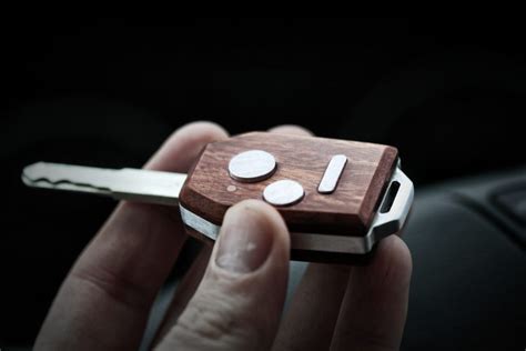 This guy made a custom hardwood and aluminum key fob for his car ...