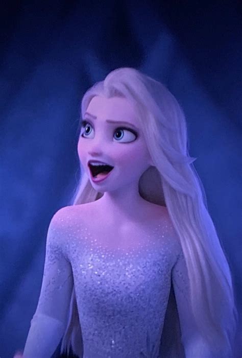 Images with Elsa in her new "Snow Queen" look with her hair down, from ...