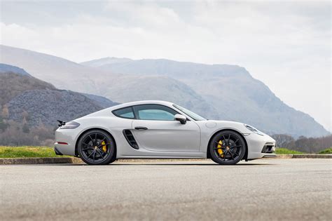 2019 Porsche Cayman GTS Review (Everything You Need To Know)