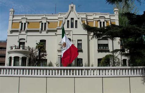 Embajada de México en España en Madrid: 1 opiniones y 4 fotos