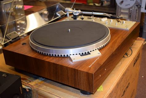 Pioneer Turntable - Model: PL-570 | Vintage Audio Exchange