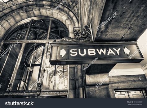 Vintage Subway Sign In Manhattan, New York City. Stock Photo 215037934 ...