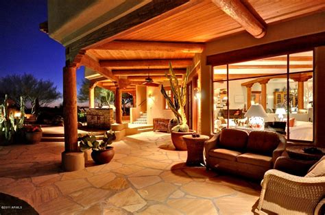 Santa Fe Style Homes in Arizona | Santa fe style homes, Pueblo style ...