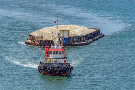 Tug Stability: Regulation, Hazards and Loss Prevention - Maritime Mutual