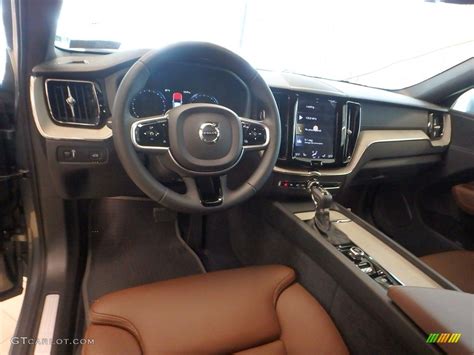 Amber Interior 2018 Volvo XC60 T6 AWD Inscription Photo #126121097 ...