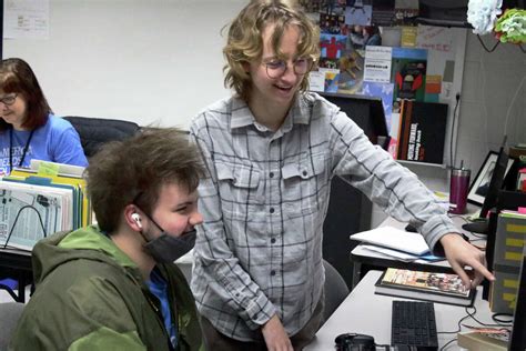 Edwardsville High School senior named Illinois Journalist of the Year