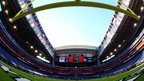 Photos: The Roof is Open at NRG Stadium