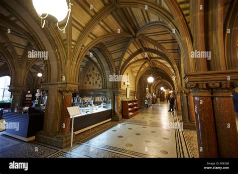 Manchester town hall interior city council building uk Stock Photo ...