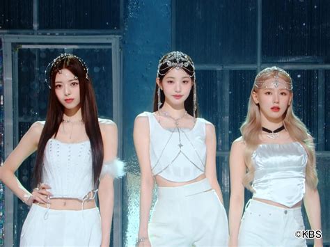 IVE・ウォニョン、ITZY・ユナら、K-POP随一のビジュアル担当の競演も！「Y2K」にちなんだ企画が満載だった「2022 KBS歌謡祭」の ...