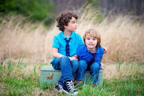 Brothers { Mechanicsville, VA children photographer } - ANIKO LEVAI ...