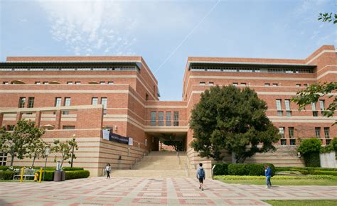 UCLA Anderson School of Management - MBA Fair