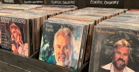 Kenny Rogers’ Greatest Hits Through The Years