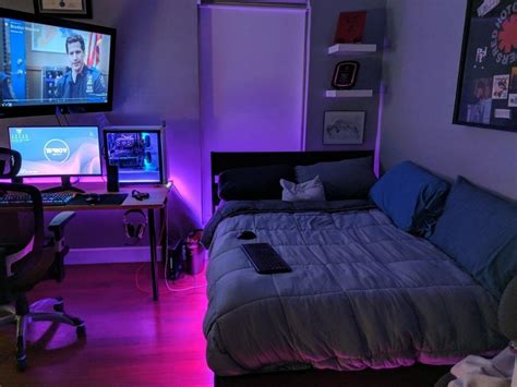 50 Awesome Gaming Room Setups [2020 Gamer's Guide] | Bedroom setup ...