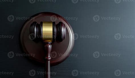 Judge gavel on wooden table 2781790 Stock Photo at Vecteezy