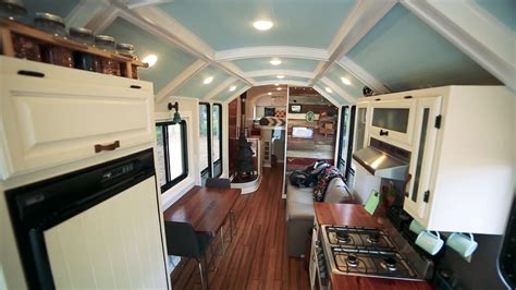 This school bus conversion may be the most impressive one yet - Curbed