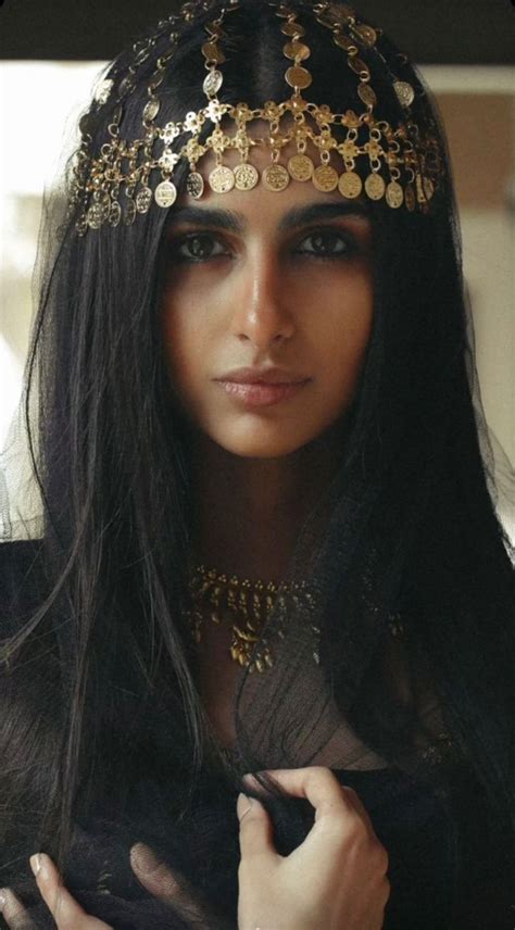 The arabian beauty women have a unique face and body structure and have ...