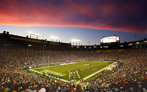 Lambeau Field — Cross Management Services