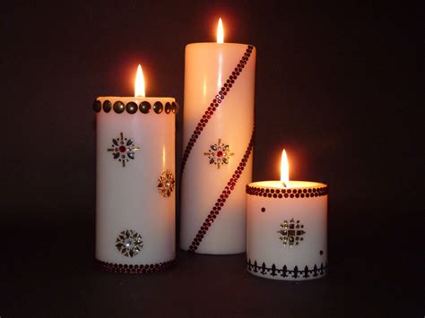 Light Up your Home with Creative Candles for This Diwali