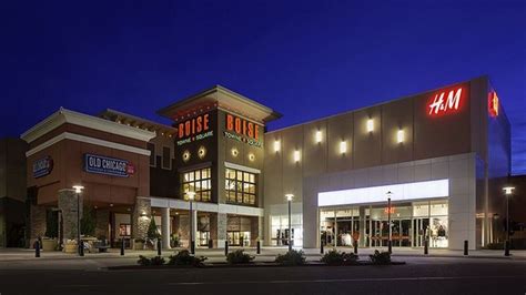 Boise Towne Square mall to reopen Tuesday