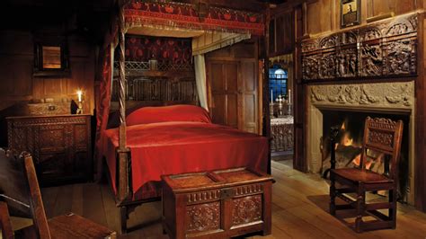 Wolf Hall ASMR - Anne Boleyn's Bedroom (The Night at Hever Castle ...