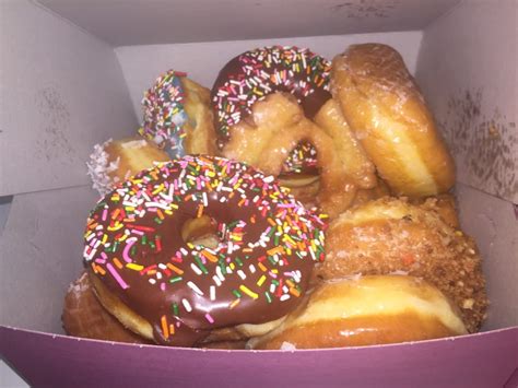 Lucky Donuts House - 20 Photos & 31 Reviews - Doughnuts - 909 Grand Ave ...