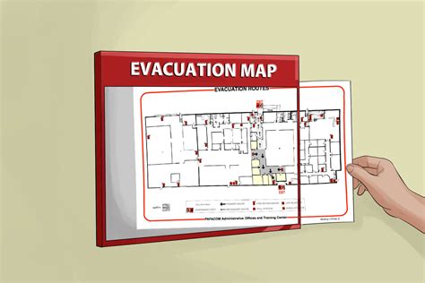 How to Evacuate a Building in an Emergency: 11 Safety Tips