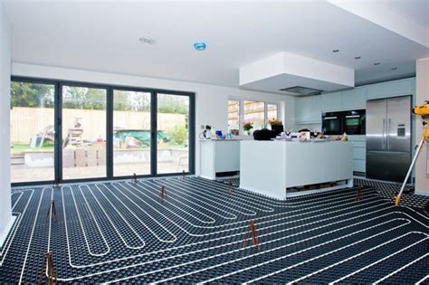 Floor heating systems - Pros and cons of radiant floor heating