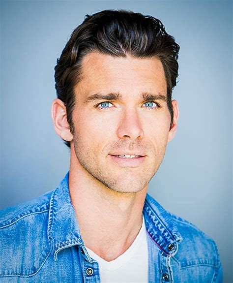 Kevin McGarry | Actors, Celebrities male, Heartland tv show