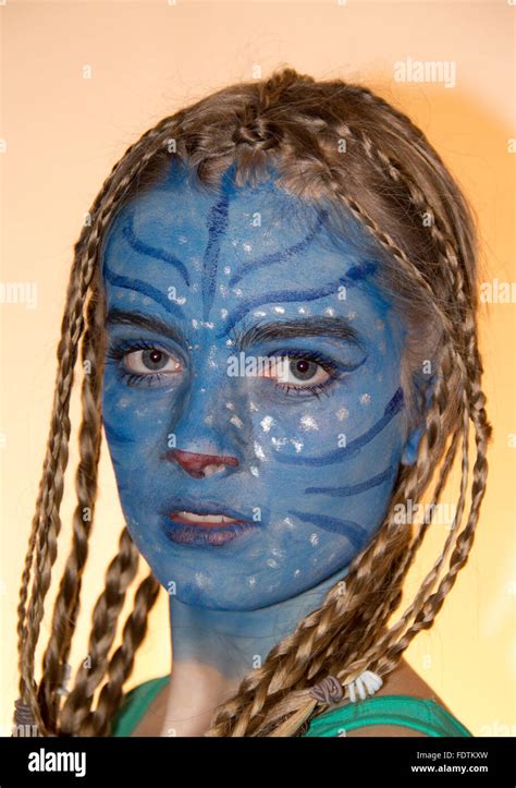 Avatar Makeup