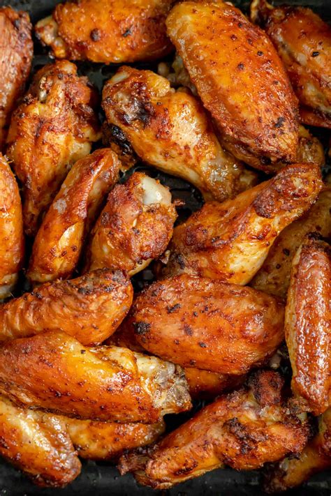 Air Fryer Chicken Wings (with Buffalo sauce) – The Beader Chef