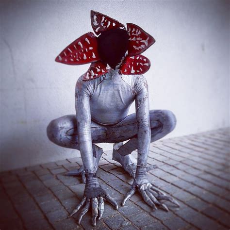 DIY Demogorgon Costume | maskerix.com | Demogorgon costume, Stranger ...