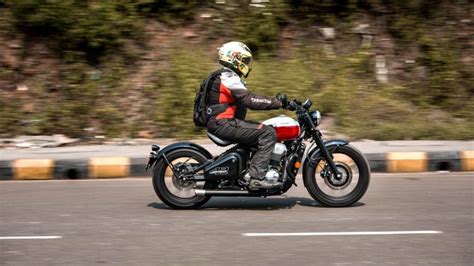 Jawa 42 Bobber first ride review - Overdrive