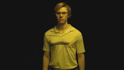 Evan Peters Becomes Jeffrey Dahmer in New Teaser for Netflix Limited Series