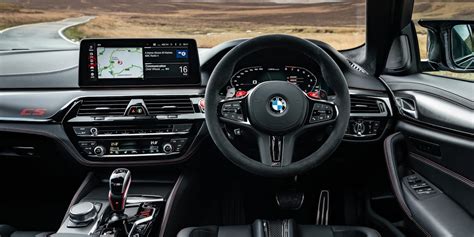 BMW M5 Interior & Infotainment | carwow