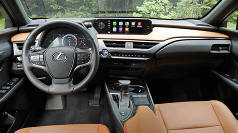 2022 Lexus UX Review | What's new, price, hybrid mpg, pictures - Autoblog