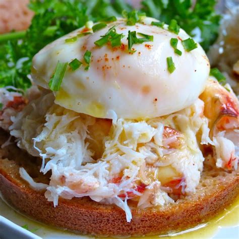 Dungeness Crab Eggs Benedict | Breakfast brunch recipes, Breakfast ...