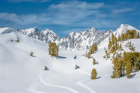 Snowmobiling Yellowstone Country Montana: Everything You Need To Know