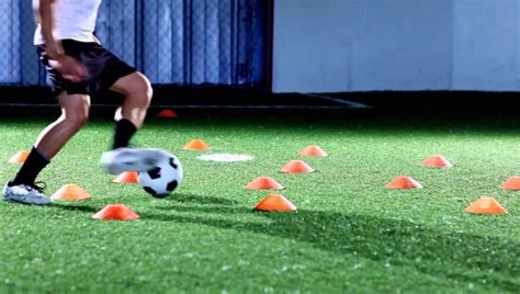 10 Soccer Drills You Can Practice at Home | Cleats