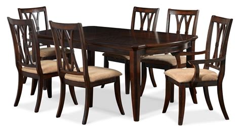 Leon's | Dining, Dining table, Modern dining room