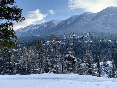 Banff in Winter: 14 Banff Winter Activities – Canada’s Alpine Town ...