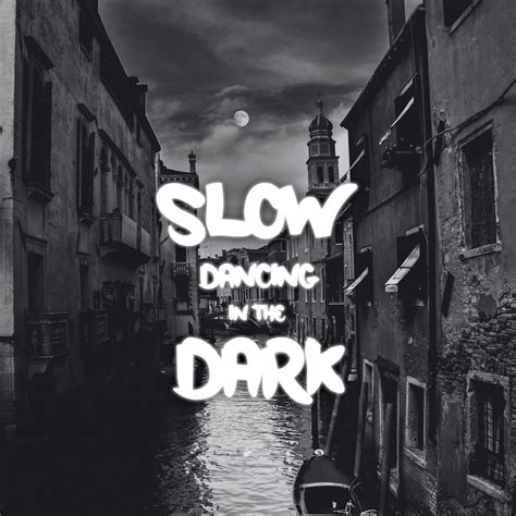 ‎Slow Dancing In the Dark - Single by Nicholas Bonnin on Apple Music