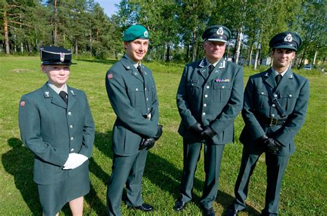 File:20090803- HST3995 The new uniform of The Norwegian Army.jpg ...