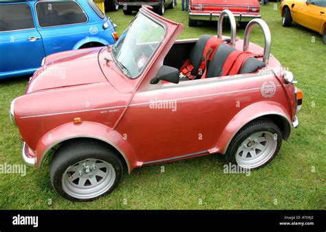 customized Mini Cooper motor car Mini Shorty Stock Photo: 9312097 - Alamy