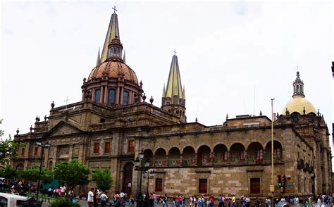 Guadalajara Cathedral - Wikipedia